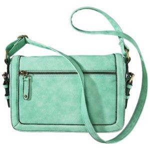 mint colored spring purse!
